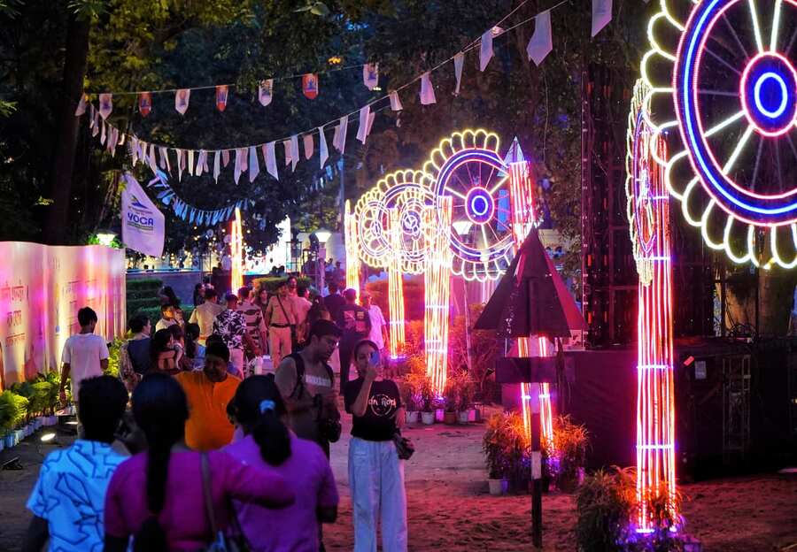 Attention is set to shift to the skies with a mega drone show featuring around 3,000 drones, which is scheduled to begin at 8pm.