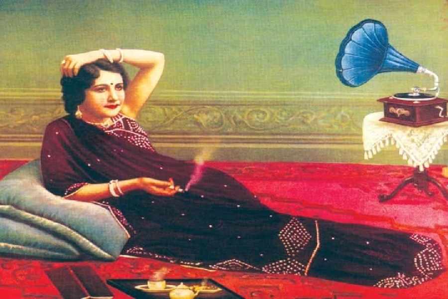 UNFILTERED: Gauhar Jaan in an early 20th century cigarette ad