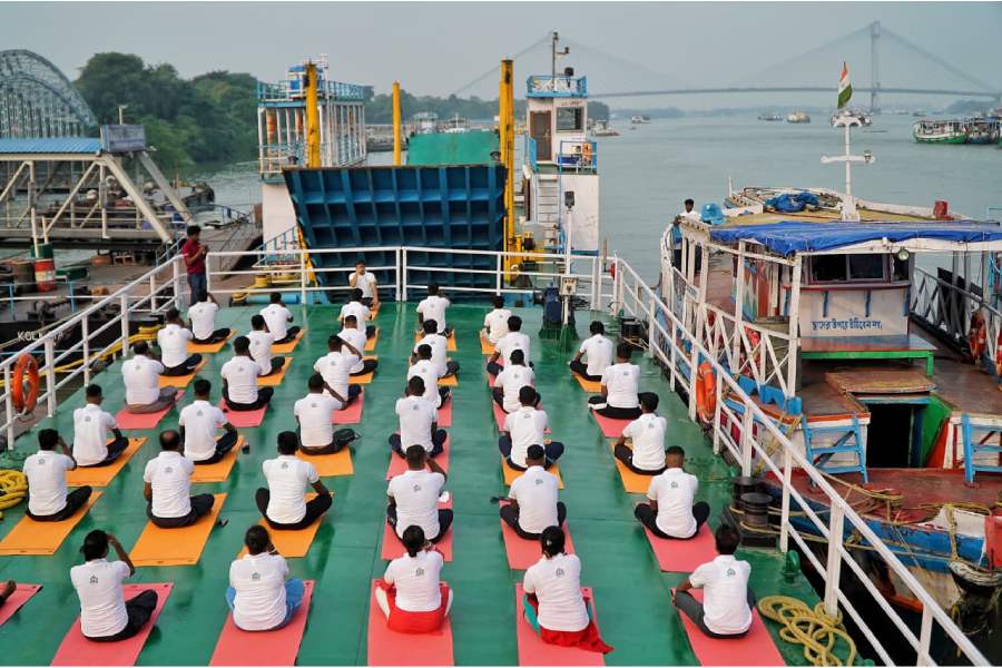 Yoga at Chandpal Ghat