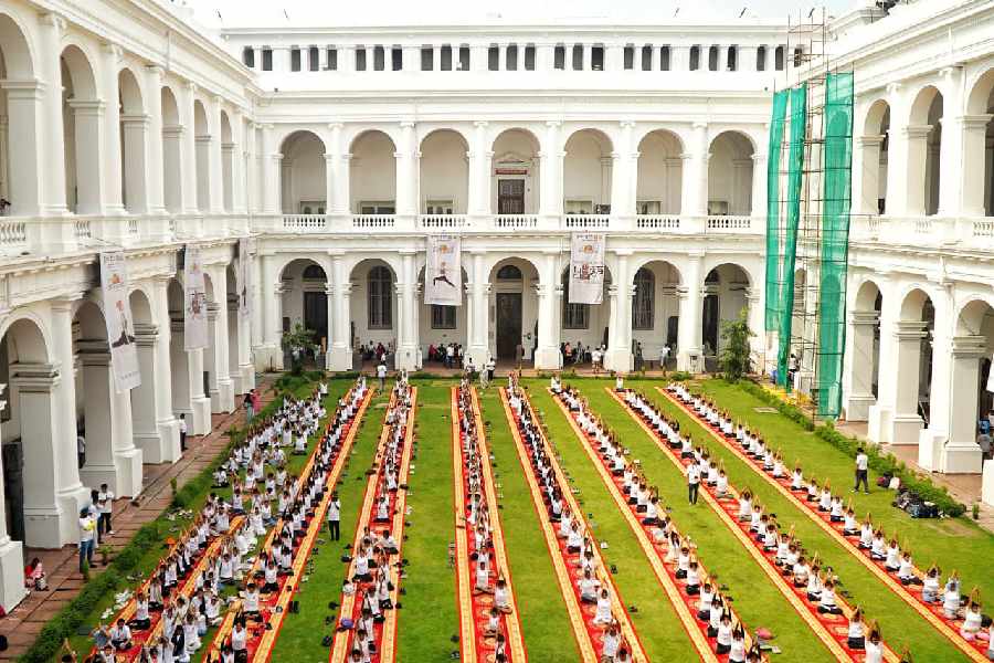 Participants for Yoga Day at the Indian Museum
