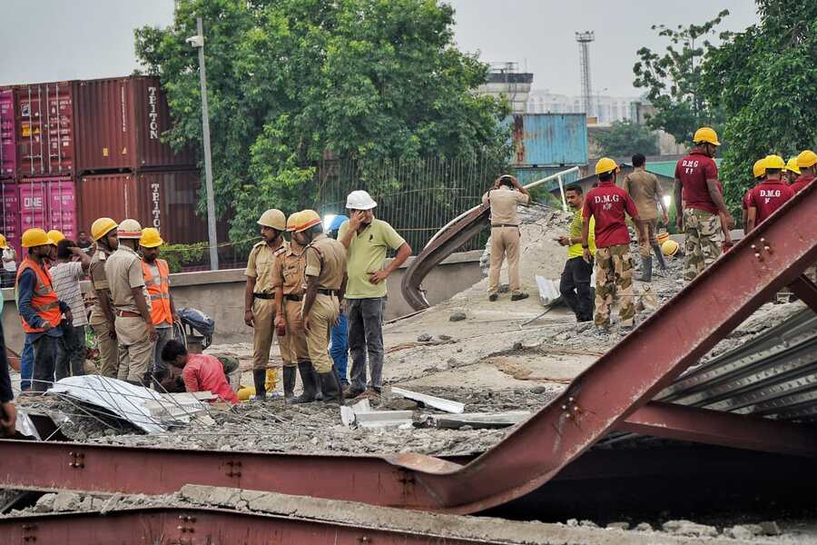 A massive rescue operation involving the NDRF, police, Army, disaster management teams and civil defence personnel continued through the day