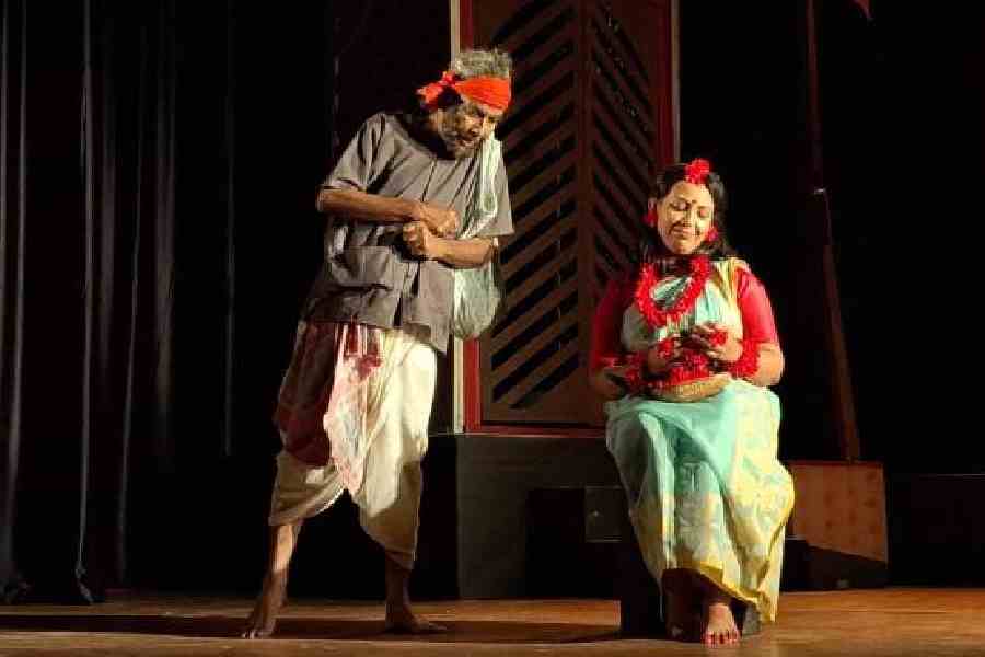 A scene from Raktakarabi