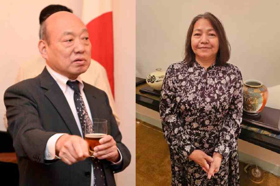 Japanese consul general Yoshihisa Ishikawa, Cherry Ishikawa, the evening's hostess