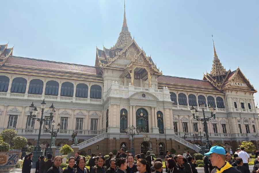 The Grand Palace is marked by architecture that follows a very distinct Oriental style in which the roofs are ornate. People of Thailand queue to pay their respect to their last queen.