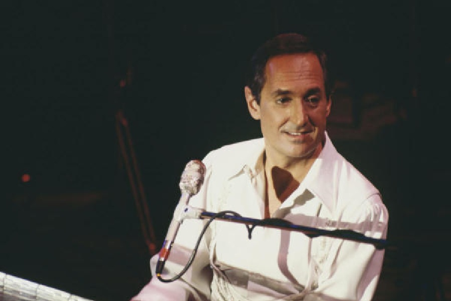 Neil Sedaka live in concert in 1986