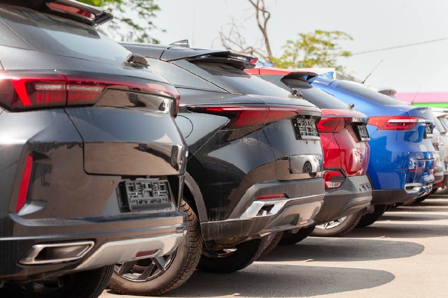 Representational image