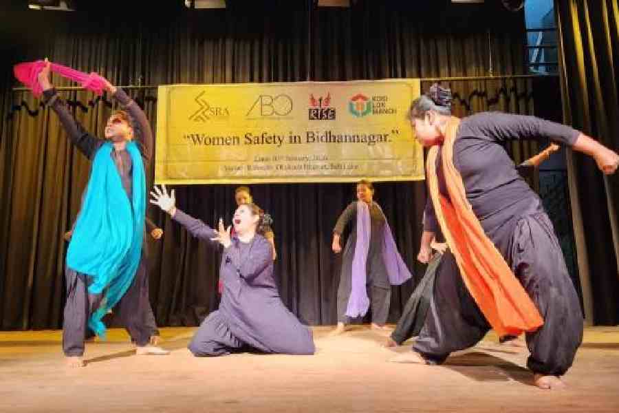 Members of I Rise perform a dance-theatre on atrocities against women. Pictures by Brinda Sarkar