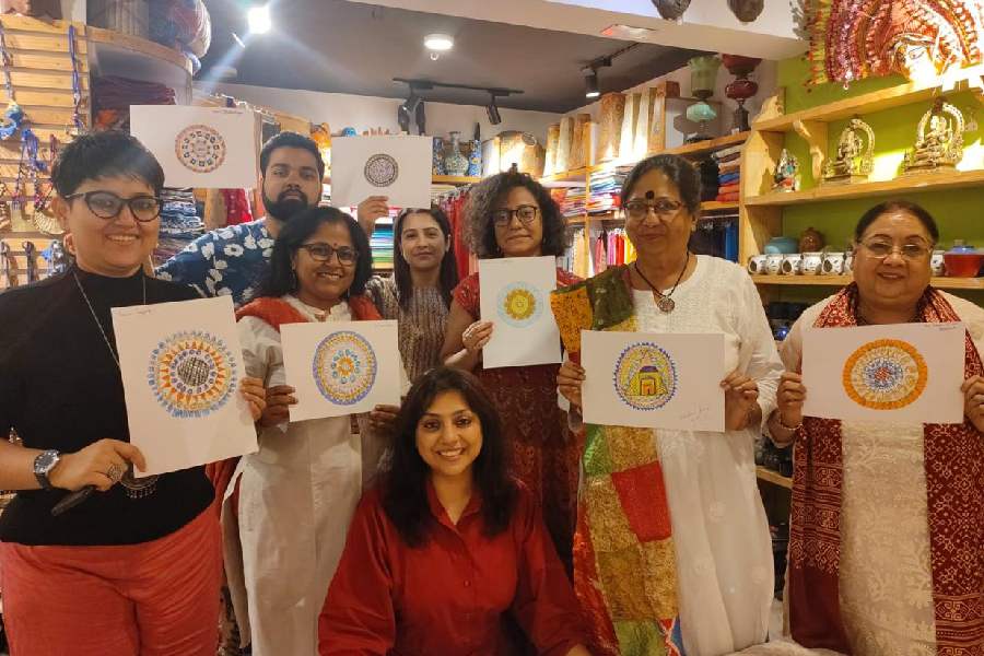 Madhuja Banerjee, a practising art therapist, recommends art therapy for people of all ages