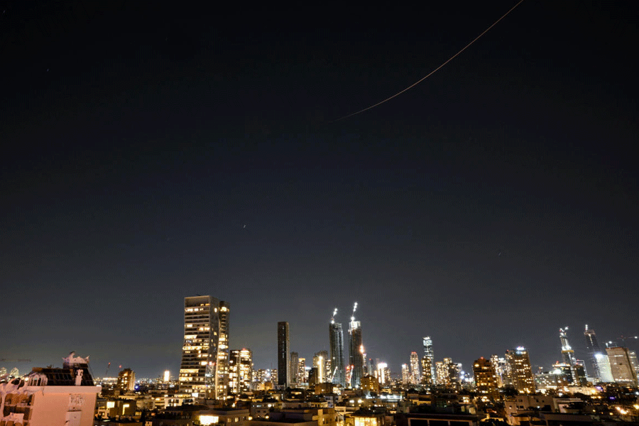 Iranian missile flies towards Israel, as seen from Tel Aviv