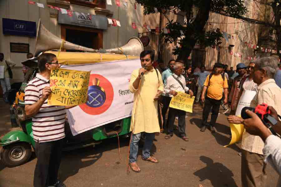 A protest near the office of Bengal’s chief electoral officer in BBD Bag last week. Picture by Bishwarup Dutta