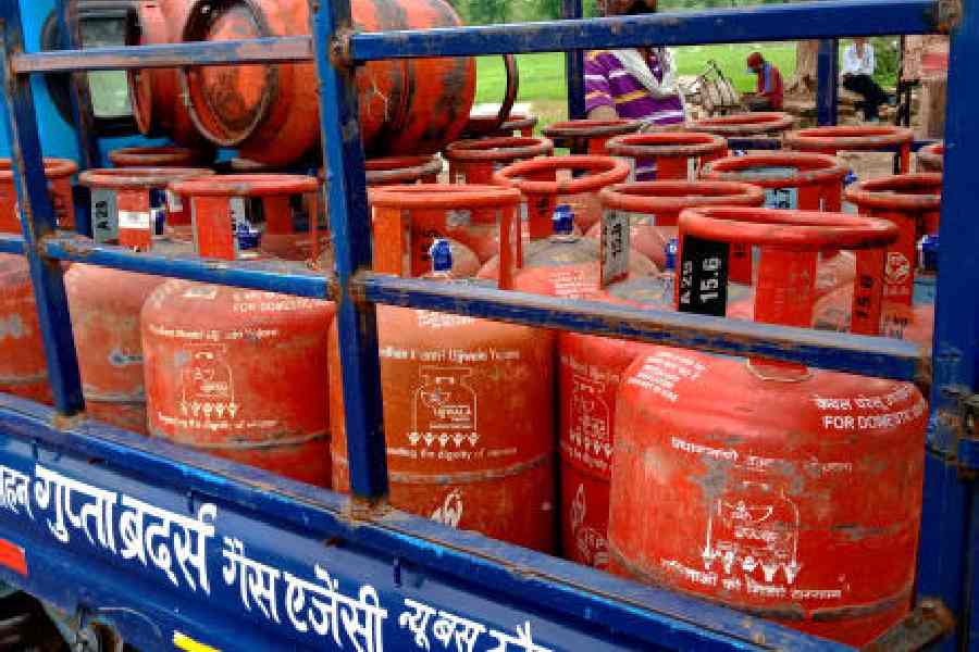 India gas supply diversion