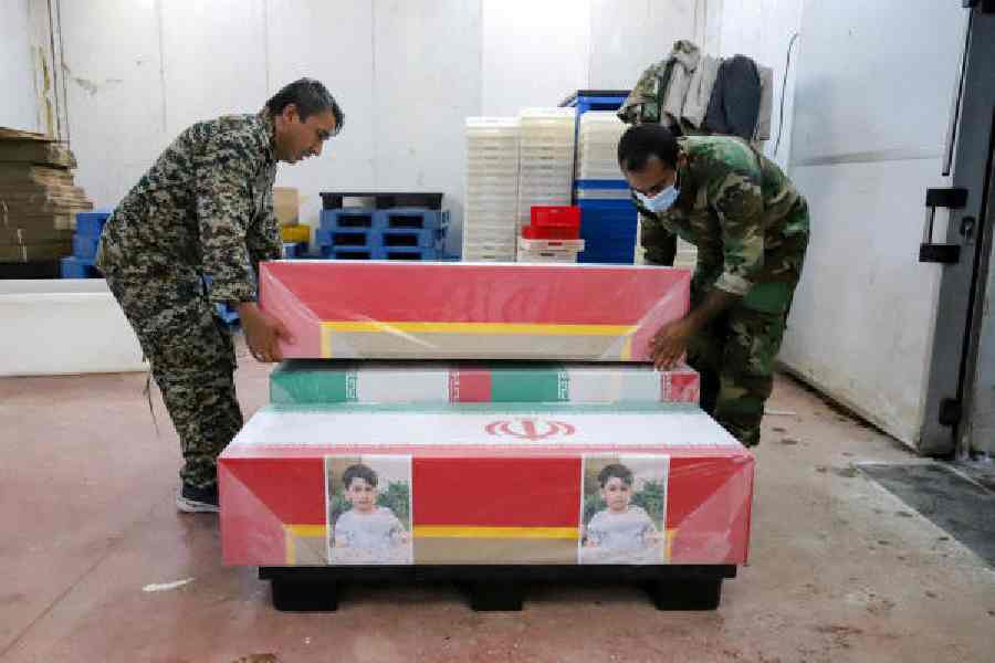 US missile strike Iran school