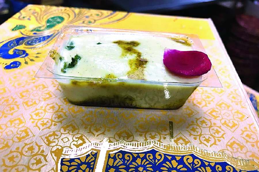 Representational image