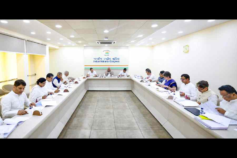 Odisha Congress MLAs moved to Bengaluru