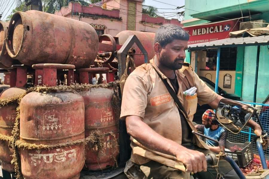 An Indane delivery man at Santragachi 