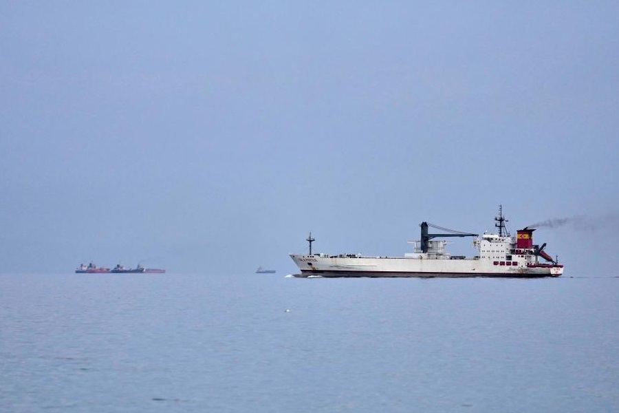 Representational image