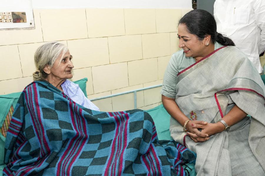 transgender passengers in its free bus travel scheme in Delhi says Rekha Gupta