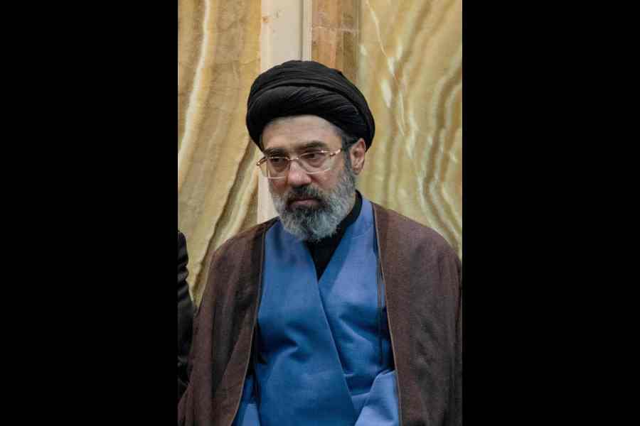Mojtaba Khamenei rise to power