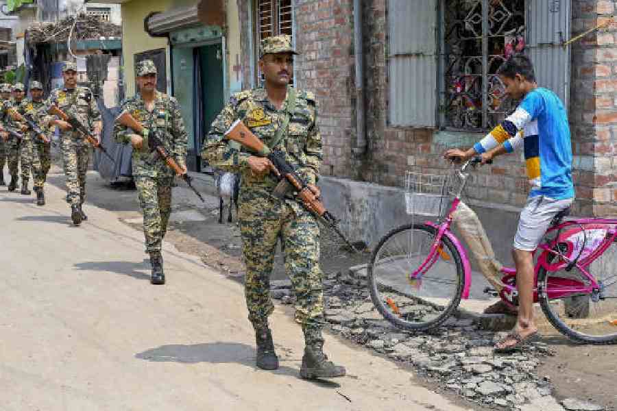 2500 central forces companies Bengal Assembly polls