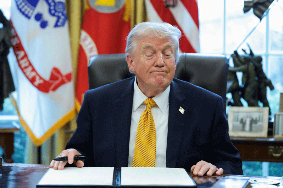 Trump signs executive order creating anti?fraud task force