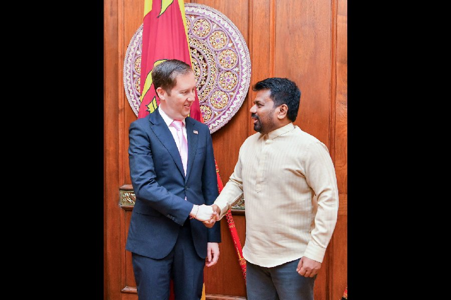 US envoy Sergio Gor meets Dissanayake
