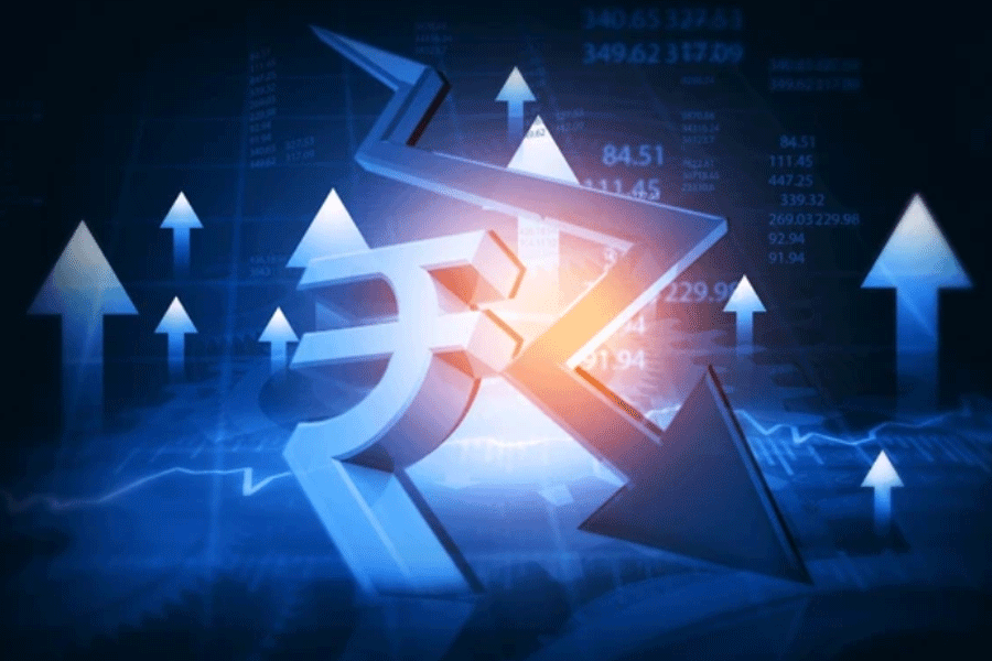 Rupee falls to record low