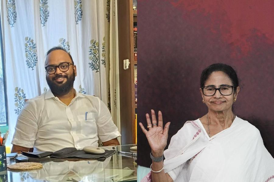 Srijeeb Biswas (left), Mamata Banerjee