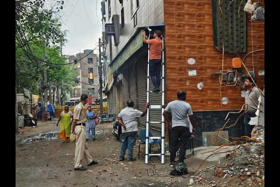 CCTV cameras being installed in JJ Colony