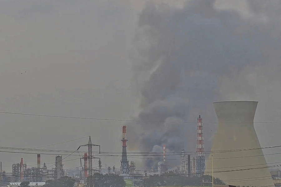 CCTV footage shows smoke rising from Israel\\\'s Haifa refinery after a reported Iranian attack