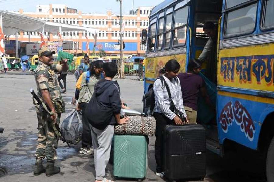 A team of women personnel from the central forces outside Sealdah station after arriving in the city on Saturday