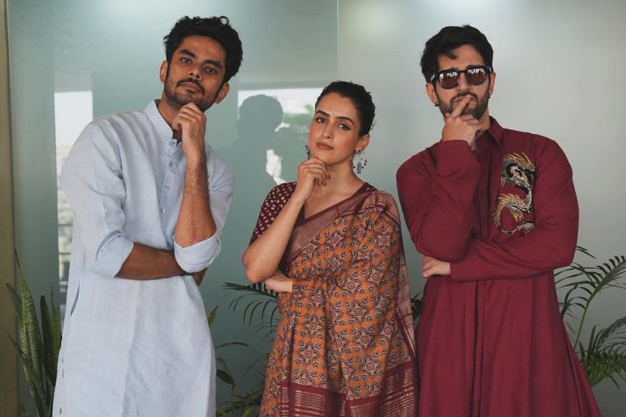 Sanya Malhotra with 'Sundar Poonam' team