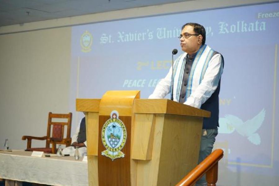 IIT Kharagpur director Suman Chakraborty speaks at St Xavier’s University