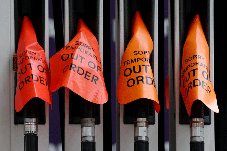 FILE PHOTO: European gasoline heads to Asia as Iran war sparks supply fears