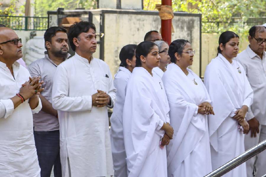 Brahma Kumaris during the last rites of Harish Rana, the first person in India to be allowed passive euthanasia, at Green Park Cremation Ground in New Delhi, Wednesday, March 25, 2026.