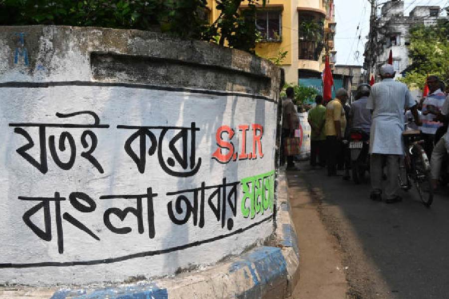 Poll graffiti in Patuli