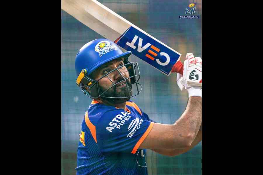 Rohit Sharma gets ready for the season.