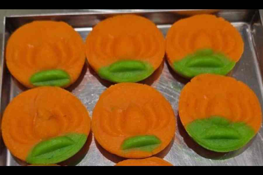 Lotus-themed sandesh at Nepal Sweets, next to City Centre