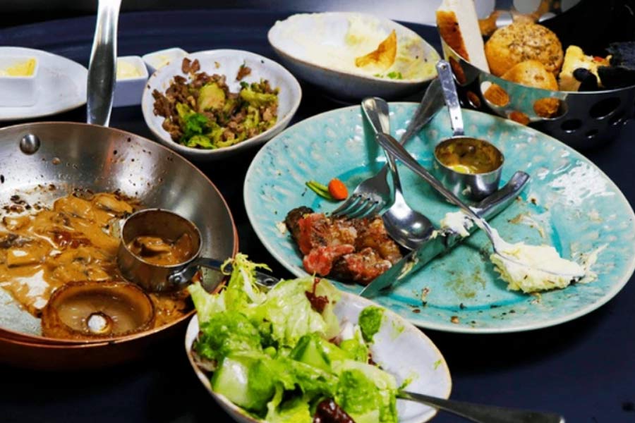 Restaurants and cafés across Kolkata are increasingly prioritising sustainable kitchen practices to tackle food wastage
