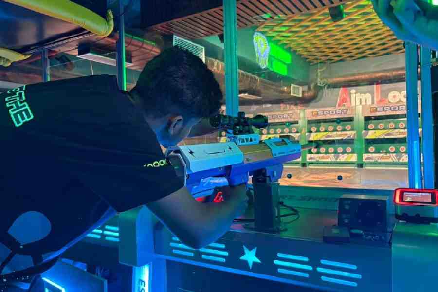 One of several shooting games at the lounge