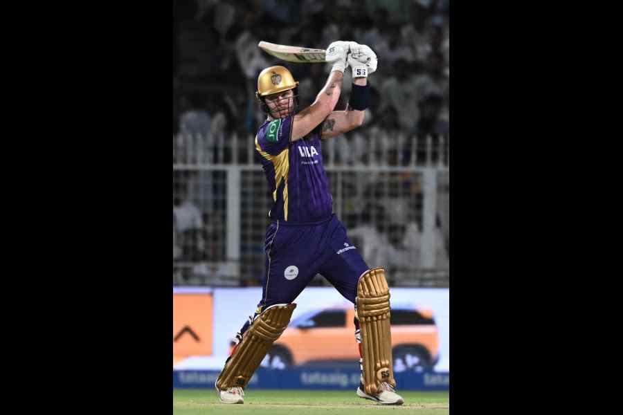 Opener Finn Allen plays a shot en route to his 35-ball 93 in Kolkata Knight Riders’ win against Gujarat Titans atEden Gardens on Saturday.