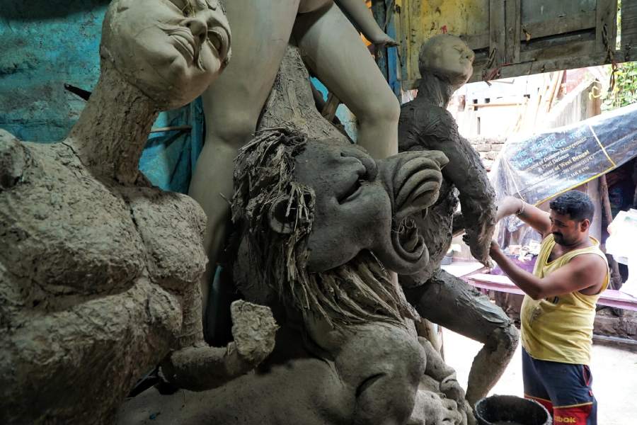 Durga Puja preparations in Kumartuli 