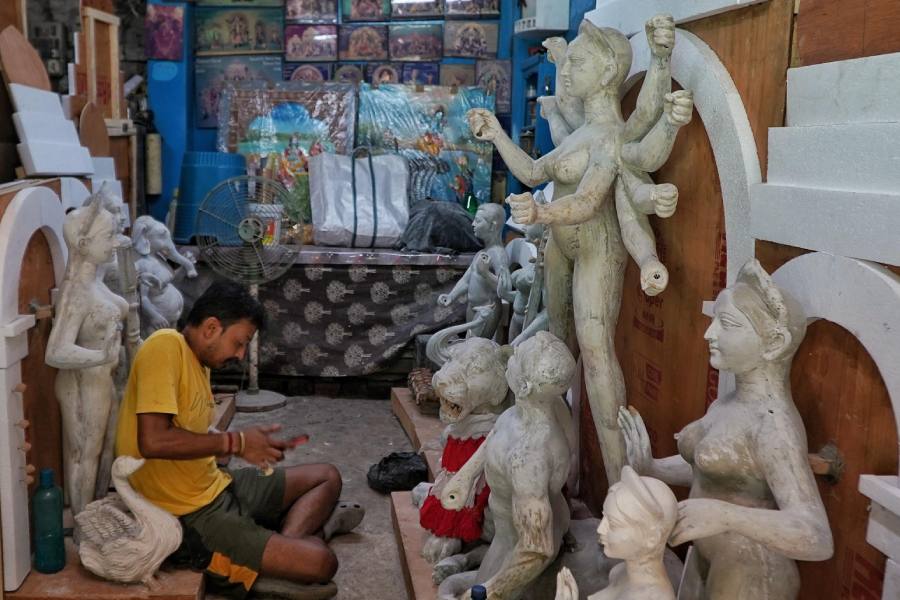 Durga Puja preparations in Kumartuli 