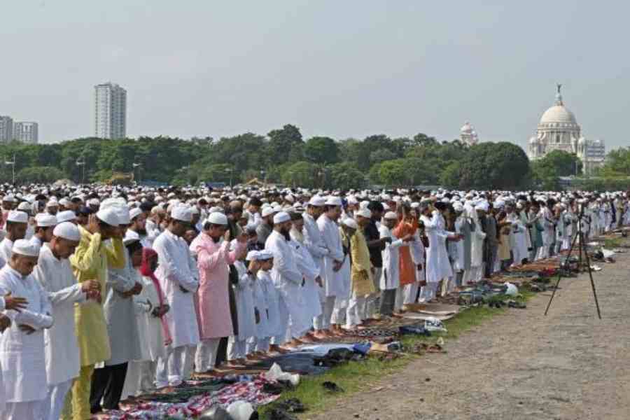 People offer Eid al-Adha prayers at Brigade Parade Ground on Thursday morning