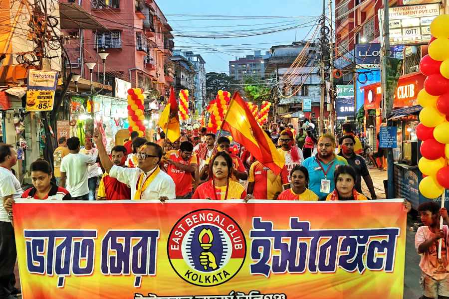 East Bengal created history by winning their first top-tier title in 22 years after a dramatic 2-1 comeback win over Inter Kashi in the final of the Indian Super League 2026 in Kolkata on Thursday