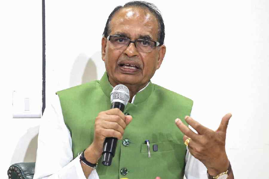 BJP 'unity' poser on absentees, Chouhan questions INDIA bloc backing for Rahul Gandhi