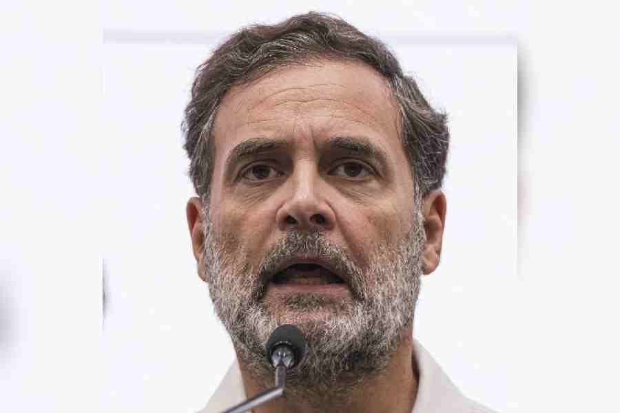 Rahul Gandhi Questions ECI Over Online Form 6 Changes