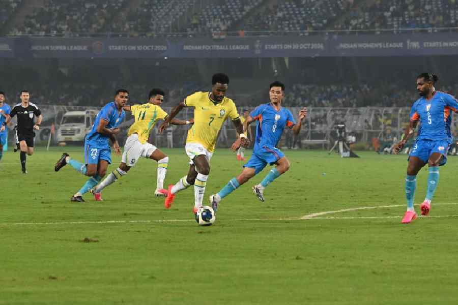 India Battle Brazil Despite Four-Goal Friendly Defeat in Kolkata