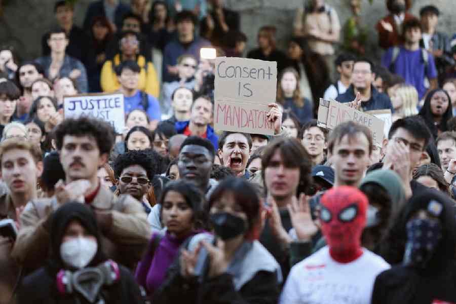 Cornell Students Rally for Jane Doe, Demand Stronger Action