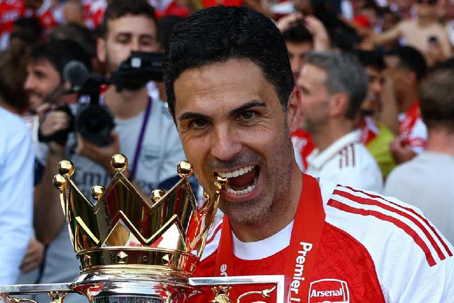Mikel Arteta Extends Arsenal Contract Through June 2030
