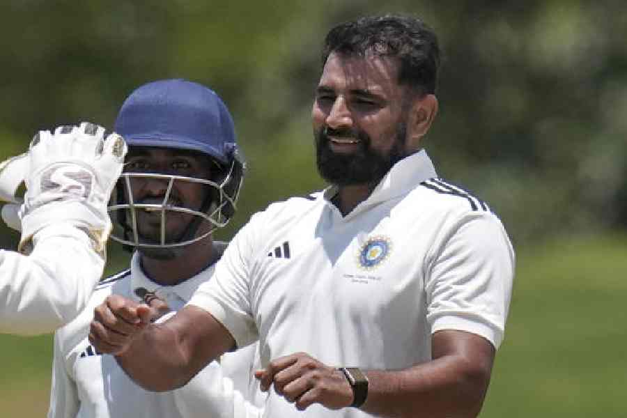 Kotak Backs Experience as Shami’s Selection Remains Selectors’ Decision